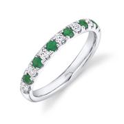 0.30Ct Diamond & Emerald Band